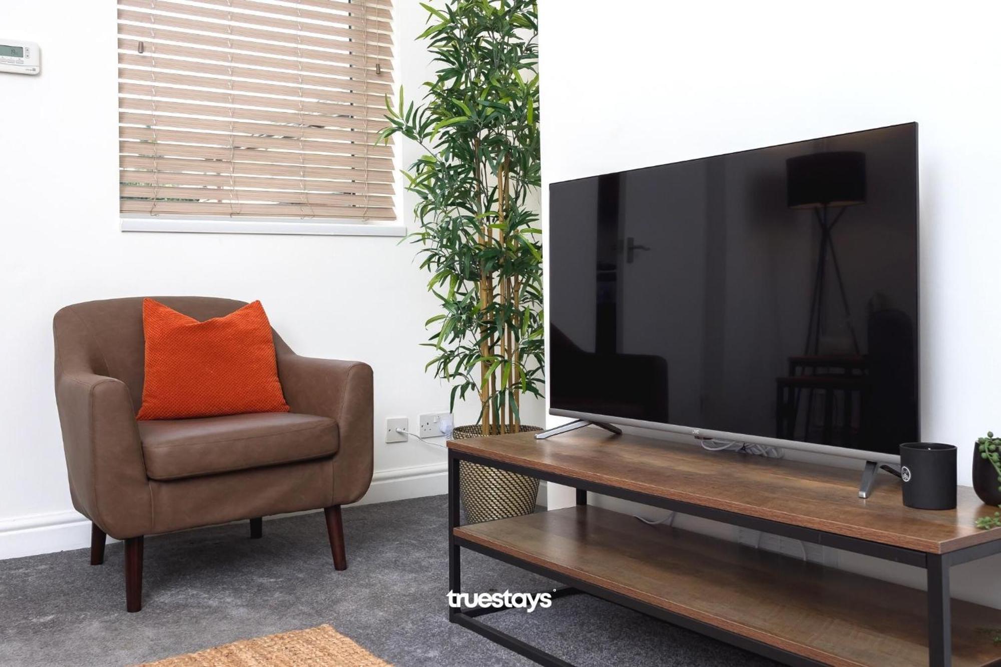 Penkhull House By Truestays - 4 Bedroom House In Stoke-On-Trent 外观 照片