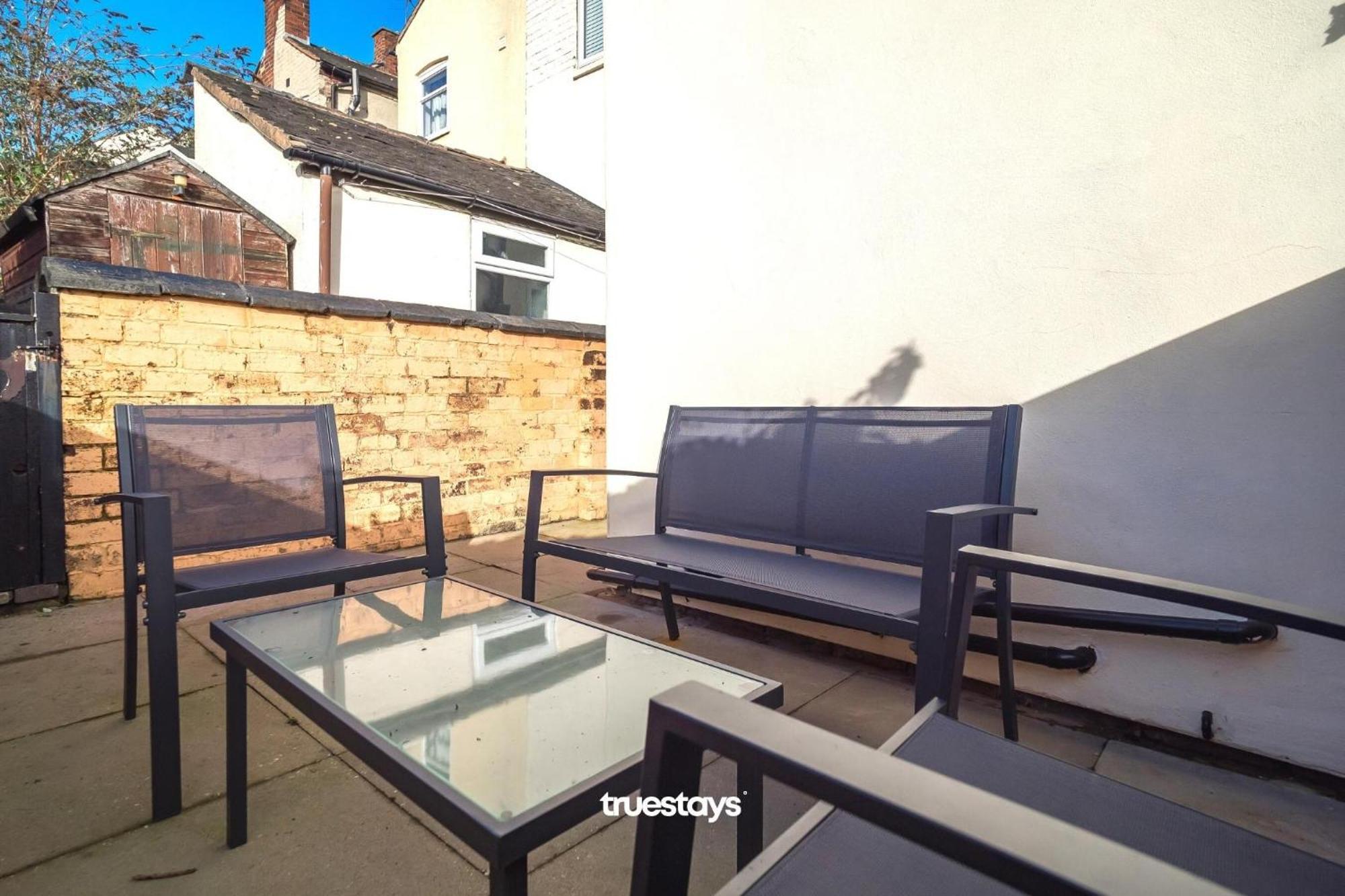 Penkhull House By Truestays - 4 Bedroom House In Stoke-On-Trent 外观 照片